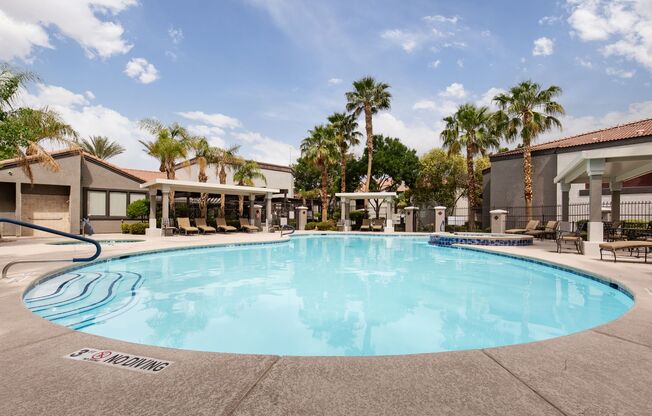 1 bed, 1 bath, $1,600, Unit Building 1 - second floor