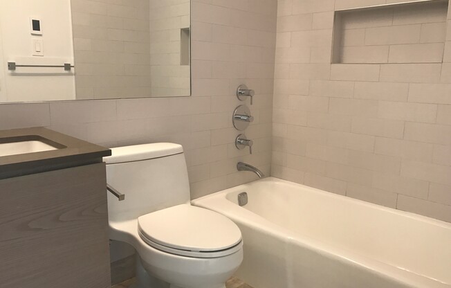 Studio, 1 bath, $4,085, Unit 9AA9