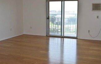 1 bed, 1 bath, 820 sqft, $2,100, Unit 1001