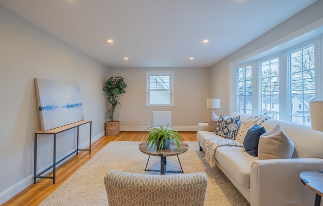 55 SUTHERLAND RD