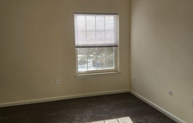 2 beds, 2 baths, 1,144 sqft, $1,795, Unit WI080E4