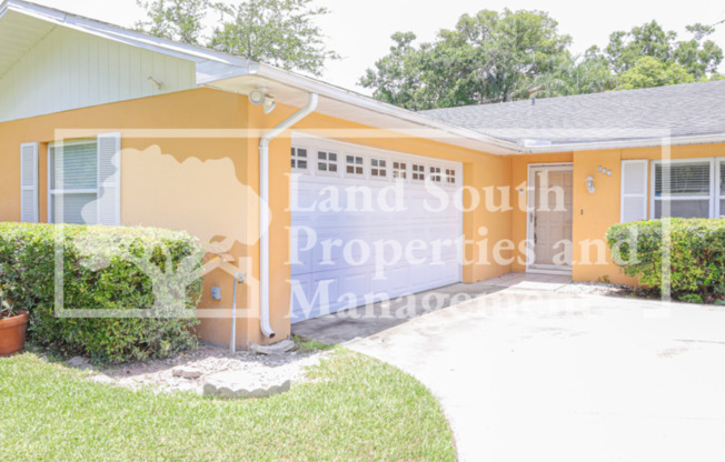 631 QUEENS LOOP N