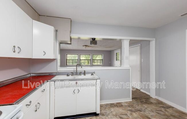 1508 COLLIER DR