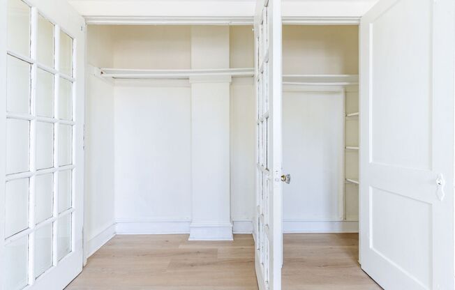 Studio, 1 bath, 375 sqft, $1,050, Unit C7