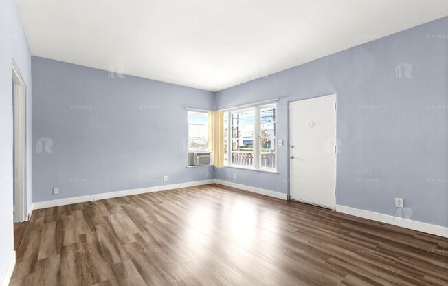 (Ellie:B) 3203-3205 Nebraska Avenue