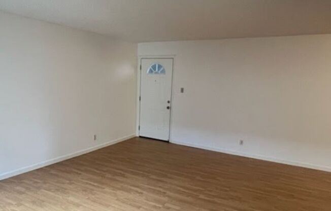 1 bed, 1 bath, 690 sqft, $2,350, Unit #1