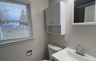 3 beds, 1 bath, $1,350