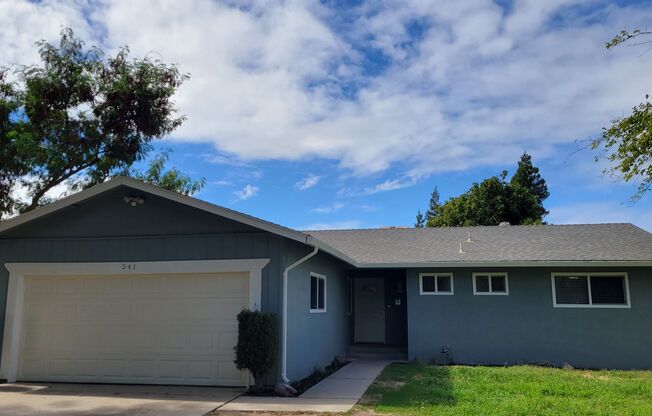 541 Arrowhead Ct., Modesto, Calif.