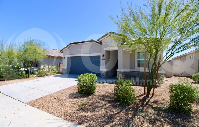 1027 W AVALON CYN DR