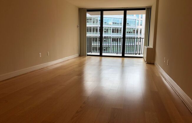 1 bed, 1 bath, 750 sqft, $3,900, Unit 0601