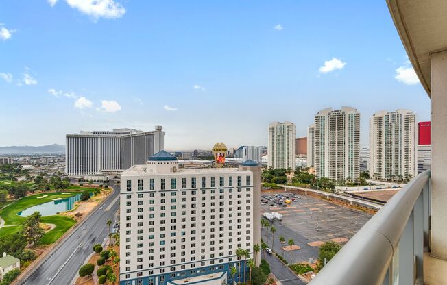 1 bed, 1.5 baths, $2,200