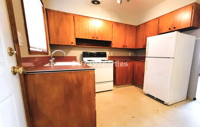 2 beds, 1 bath, $1,395, Unit 6714