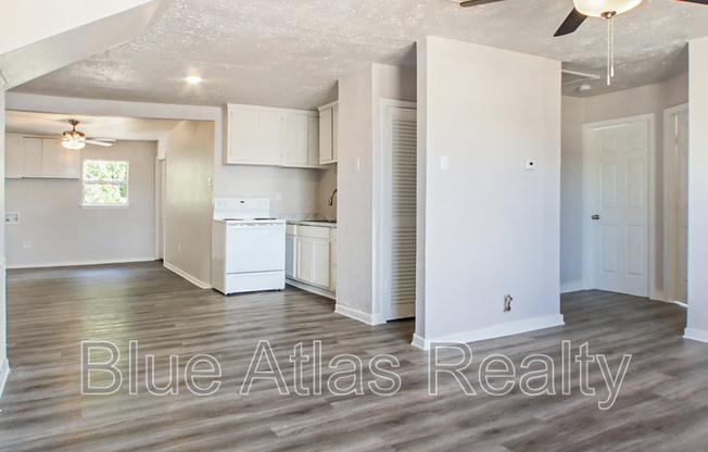 5633 RAMEY AVE