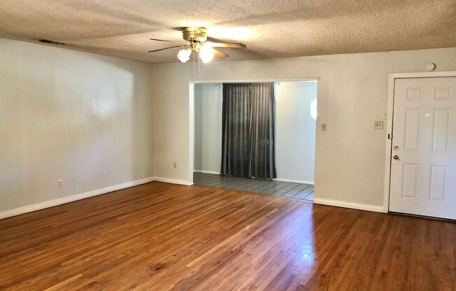 3 beds, 1 bath, $1,050