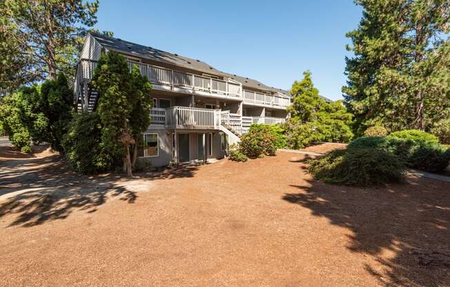 Hallmark Apartments & Townhomes