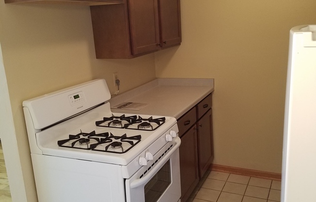 Cedar Avenue Apartments