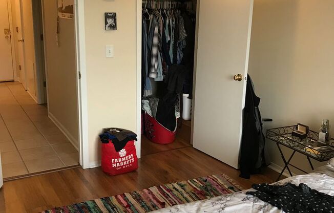 1 bed, 1 bath, 550 sqft, $1,150, Unit 409