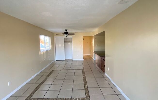 3 beds, 1 bath, 1,027 sqft, $1,350, Unit C