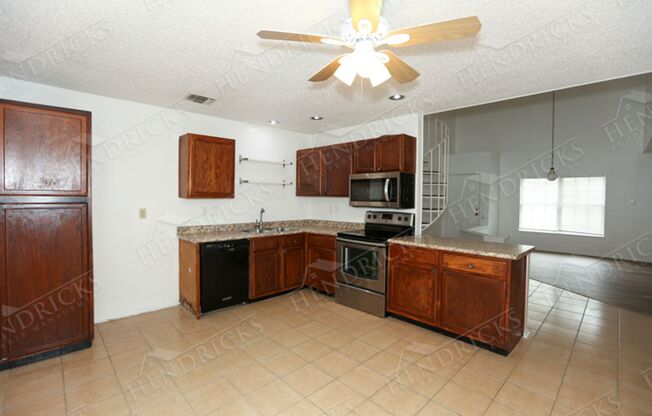 3 beds, 2 baths, $1,995