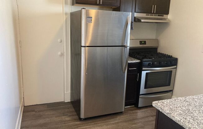 2 beds, 1 bath, 802 sqft, $1,399, Unit 1301-66