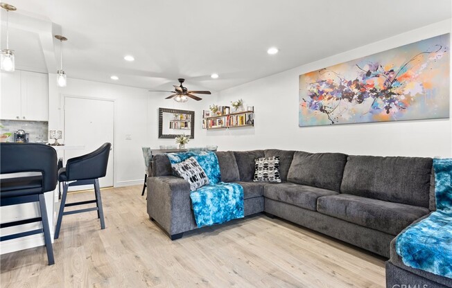 7740 Redlands Street