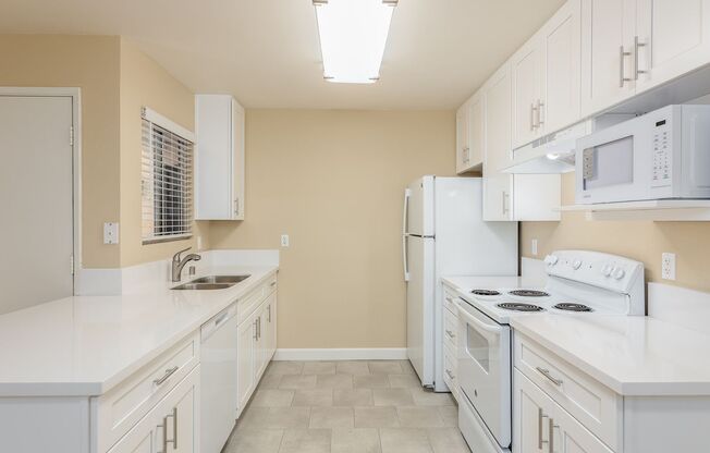 Willow Creek Apartments