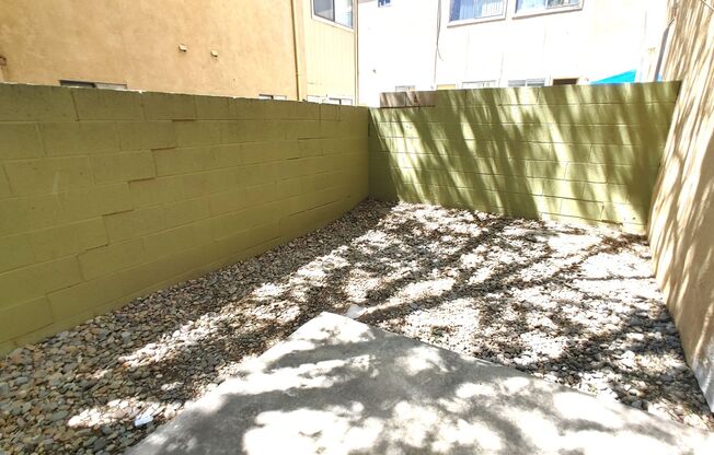 2 beds, 1.5 baths, 800 sqft, $1,035, Unit Unit 36