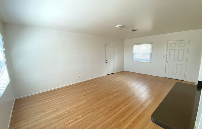 Single-Story 3-Bedroom Home in Cherry Valley!