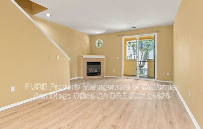 2709 PERSIMMON CT