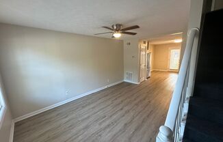 2 beds, 1.5 baths, 944 sqft, $1,395, Unit 276-3