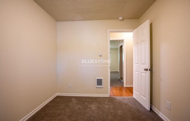 2 beds, 1 bath, 740 sqft, $1,450, Unit 103