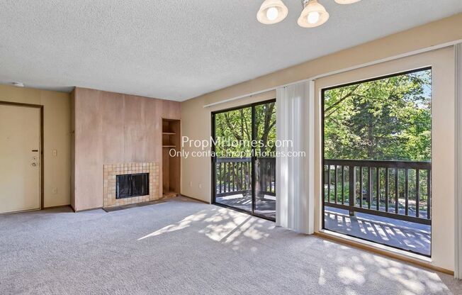 Stylish Condo in West Haven – Covered Parking + Clubhouse Access!
