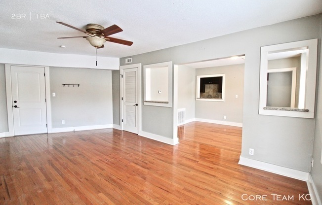 4328 ROANOKE PKWY