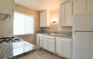 Encanto Apartments