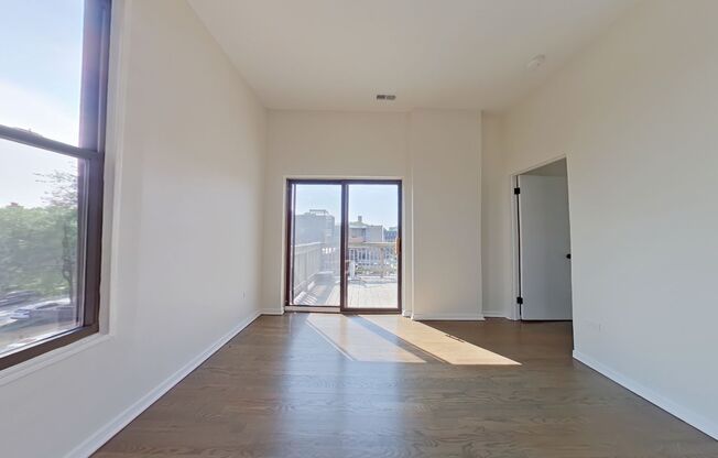 2612 Halsted