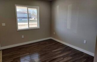 1 bed, 1 bath, 550 sqft, $650, Unit 7