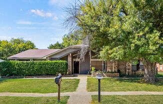 3017 Hilltop Dr.