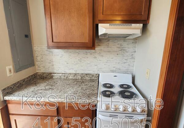 1540 LINCOLN WAY