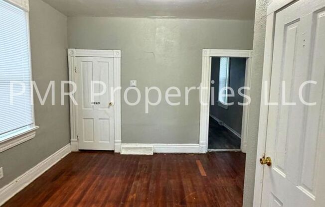 1 Bedroom /1 Bathroom Apartment