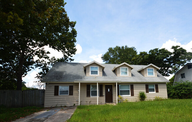 3 beds, 2 baths, $1,997