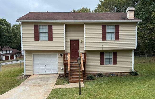 Stone Mountain 4 bed 2 bath Home with Fenced Backyard.