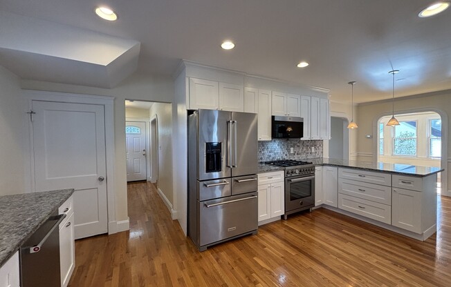 40 ANSONIA RD