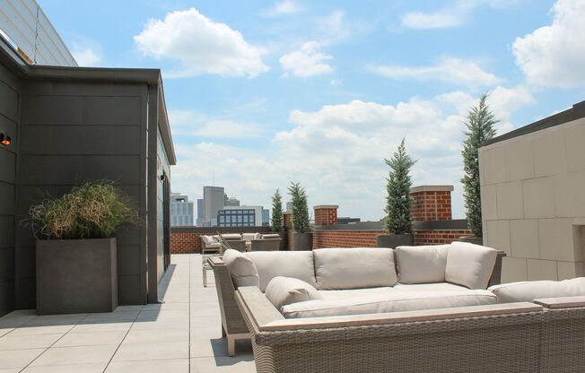 1 bed, 1 bath, 870 sqft, $1,945, Unit 304