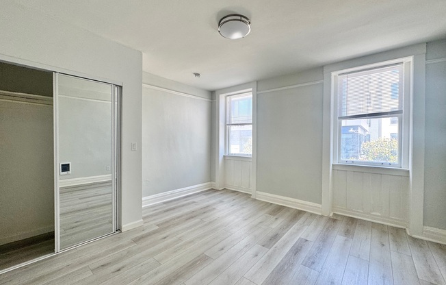 17 DECATUR ST