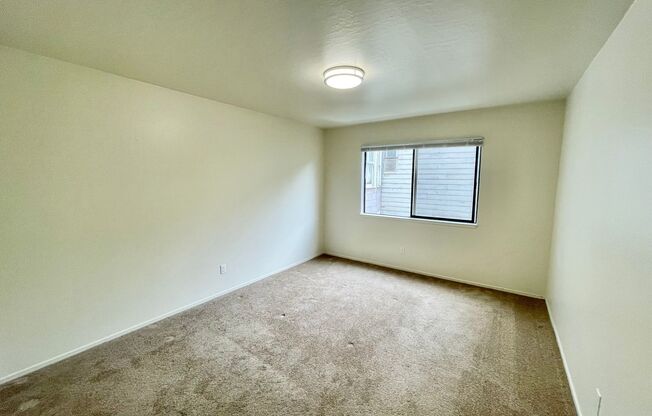 2 beds, 1 bath, $3,675, Unit #7