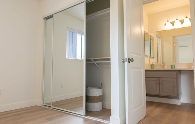 1 bed, 1 bath, 800 sqft, $2,195, Unit #55