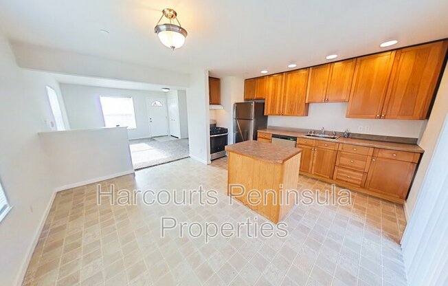 111 RAINIER AVE