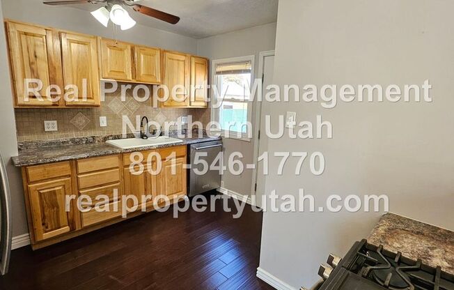 3 beds, 1 bath, $2,095