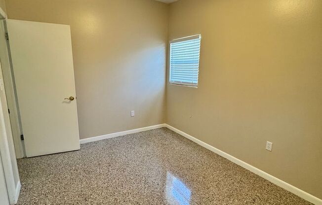 813 Center Ln Clermont