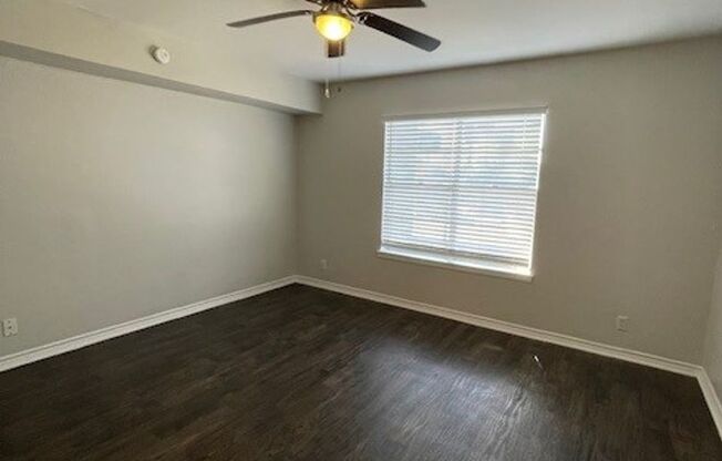 1 bed, 1 bath, 750 sqft, $948, Unit 01-0111